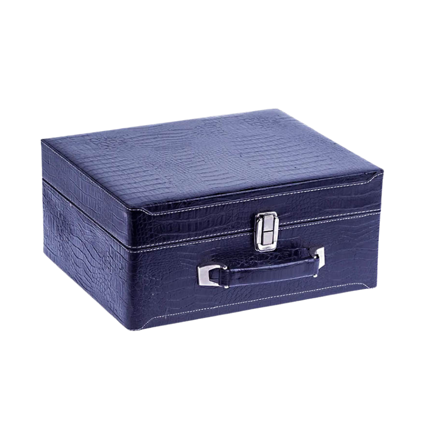 Коробка из экокожи с тиснением и фурнитурой