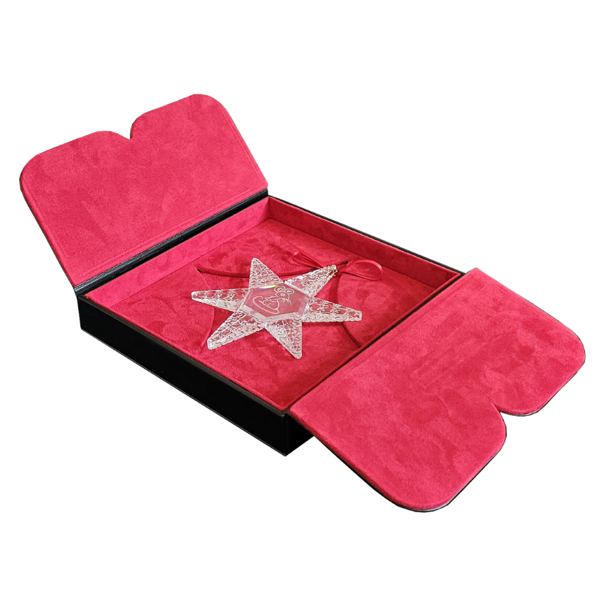 Элегантная коробка-книга с бархатной отделкой